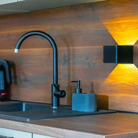 Neu! Modernes Am Larrelter Tief - Balkon, Privatparkplatz & Fire Tv! Apartmán *