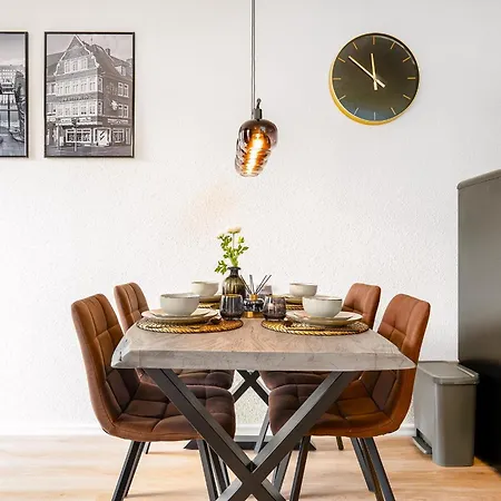 Neu! Modernes Am Larrelter Tief - Balkon, Privatparkplatz & Fire Tv! Appartement *