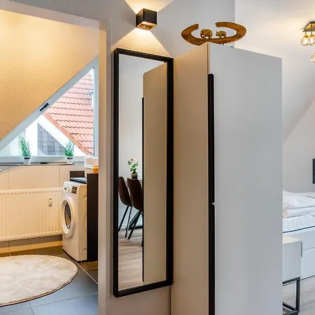 Neu! Modernes Am Larrelter Tief - Balkon, Privatparkplatz & Fire Tv!