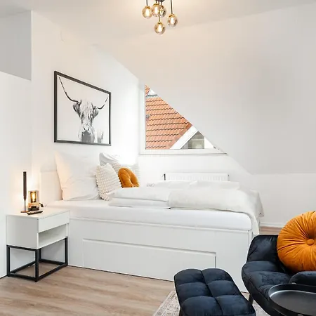 Modernes Tierbach Apartment 15 - Balkon, Privatparkplatz & Fire Tv! *