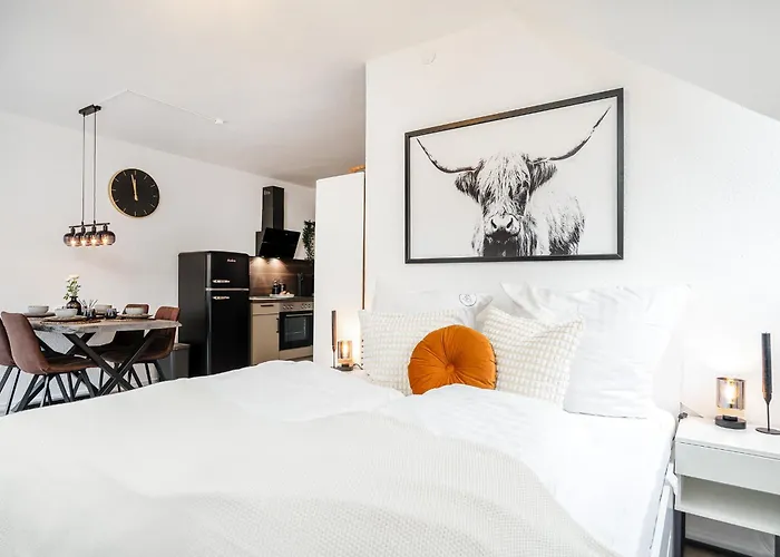 Neu! Modernes Am Larrelter Tief - Balkon, Privatparkplatz & Fire Tv! *