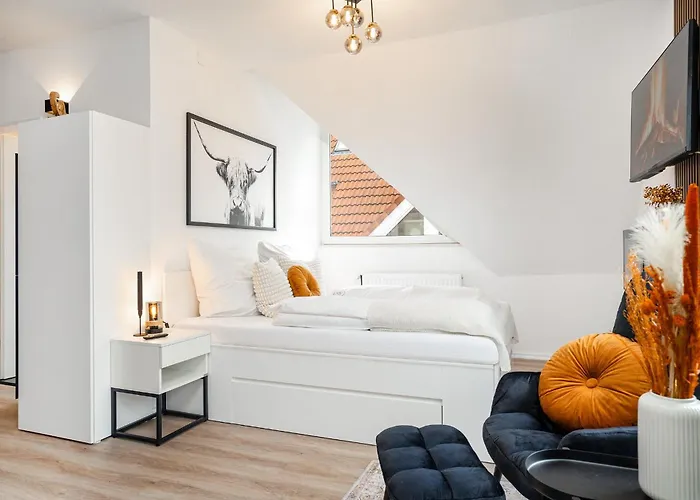 Neu! Modernes Am Larrelter Tief - Balkon, Privatparkplatz & Fire Tv! *